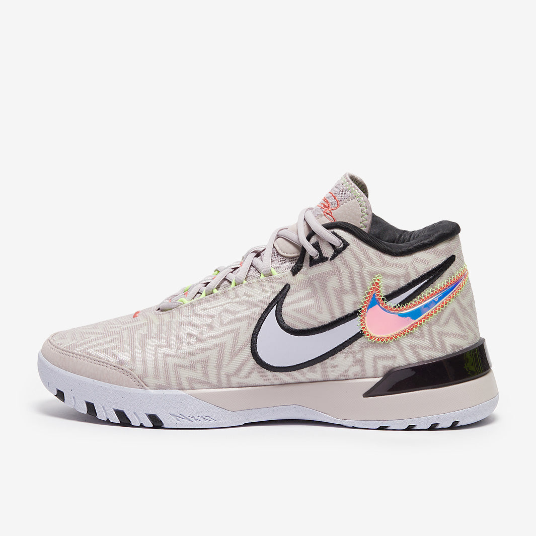 Nike LBJ NXXT Genisus