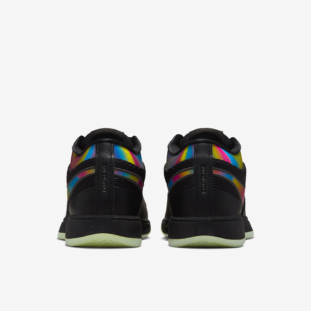 Nike Book 1