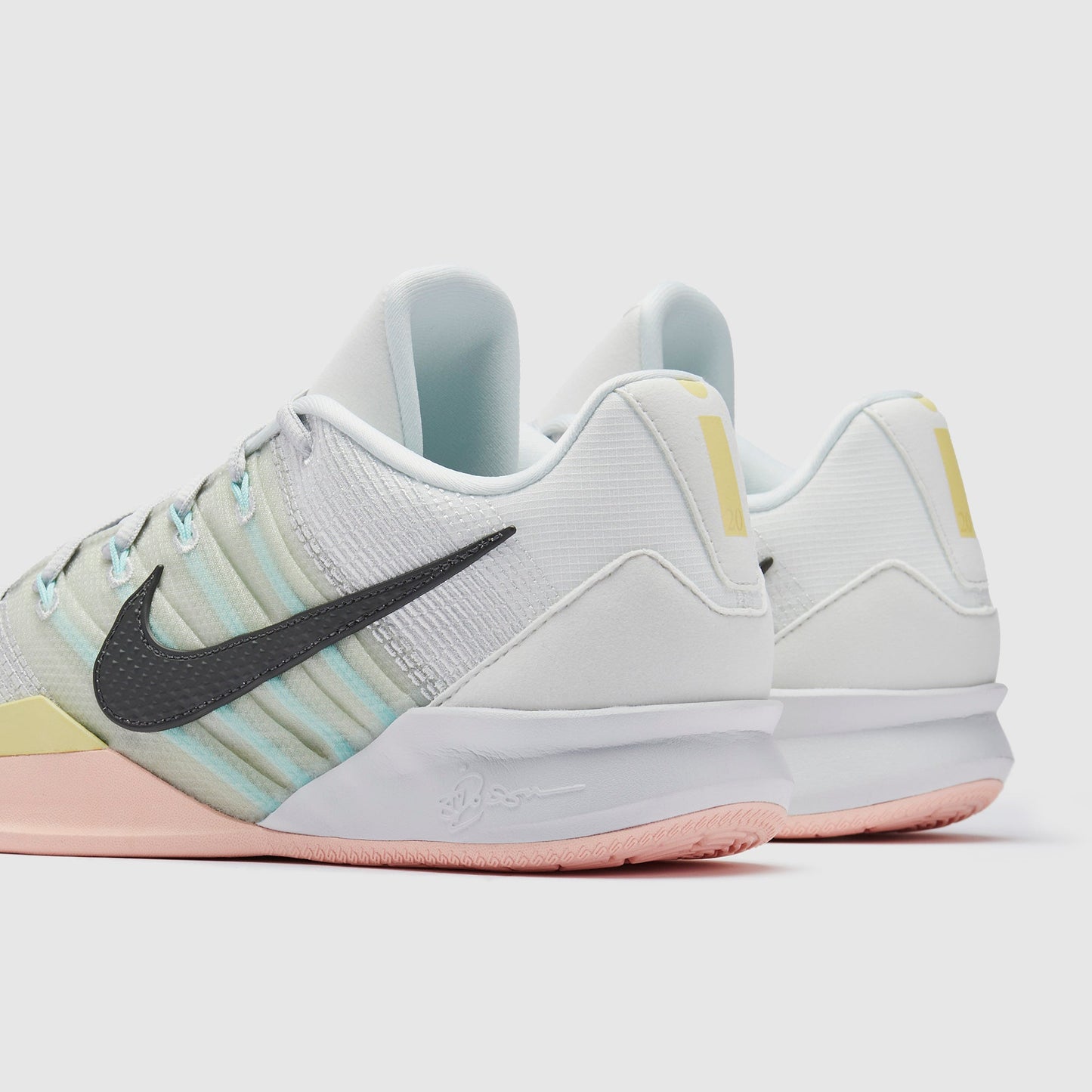 Nike Sabrina 3