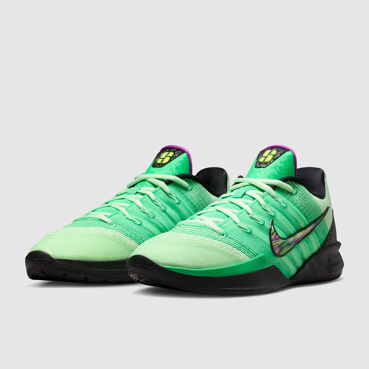 Nike Sabrina 3
