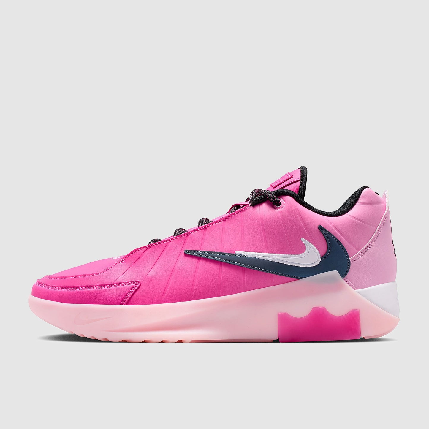 Nike LeBron Witness 9