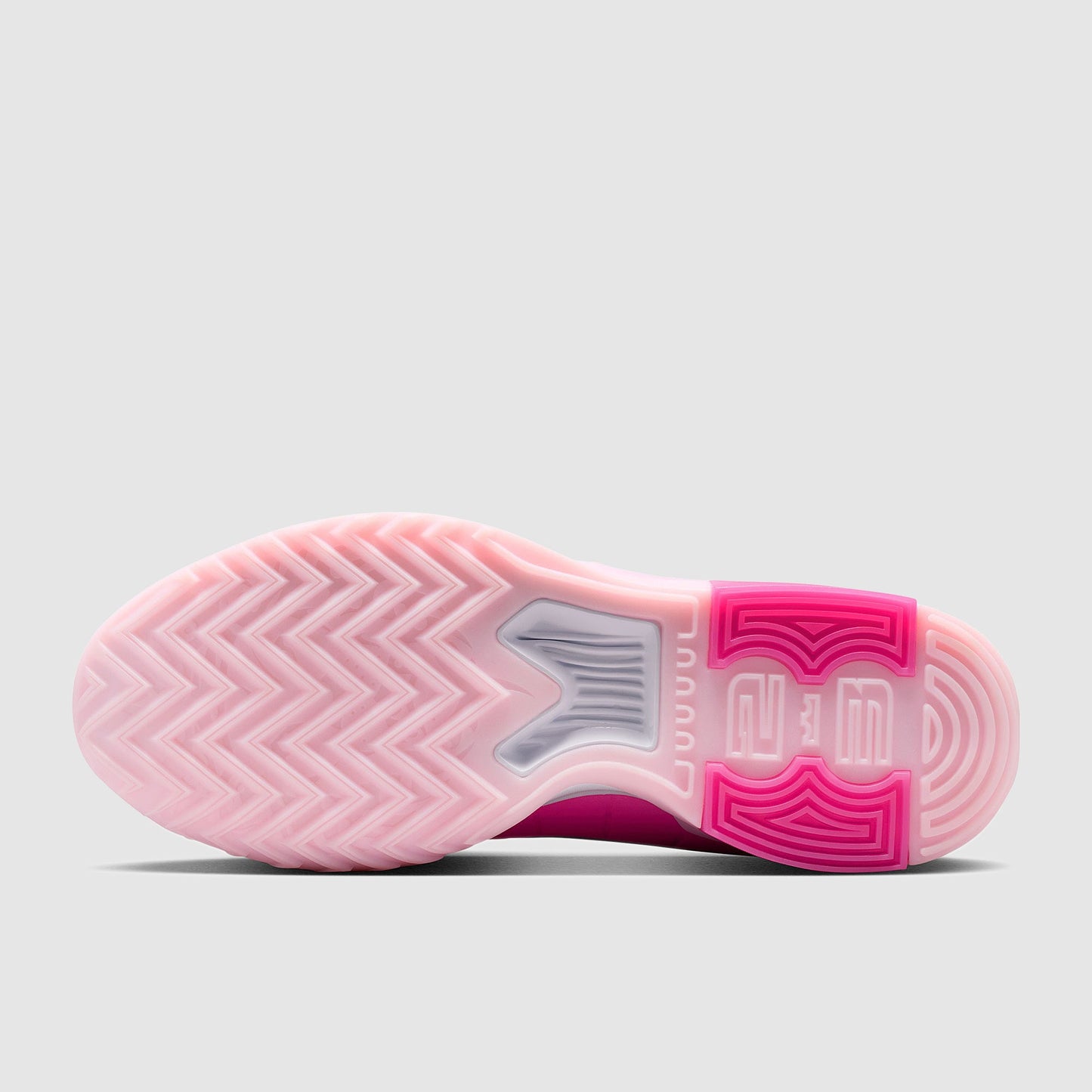 Nike LeBron Witness 9