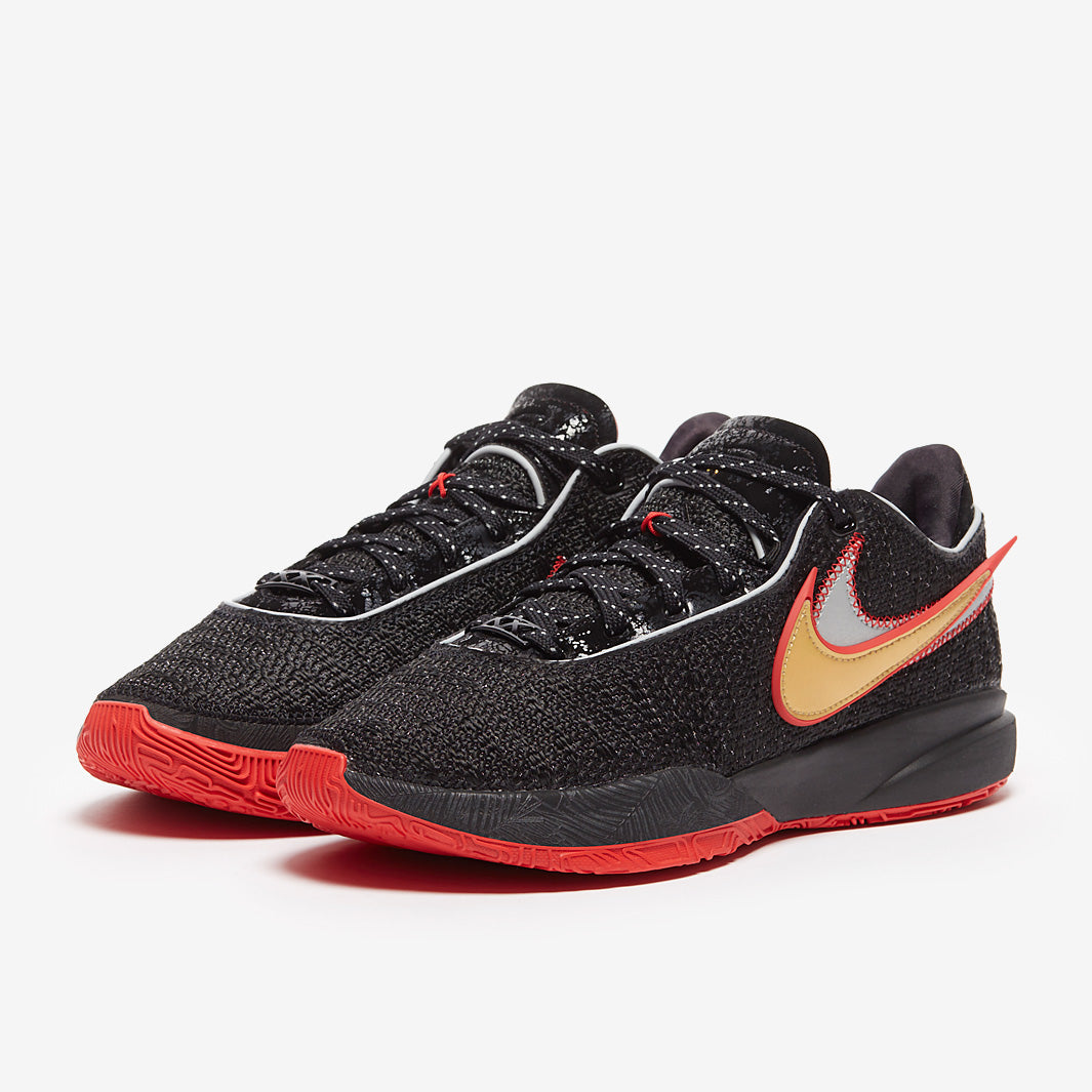 Nike LeBron 20
