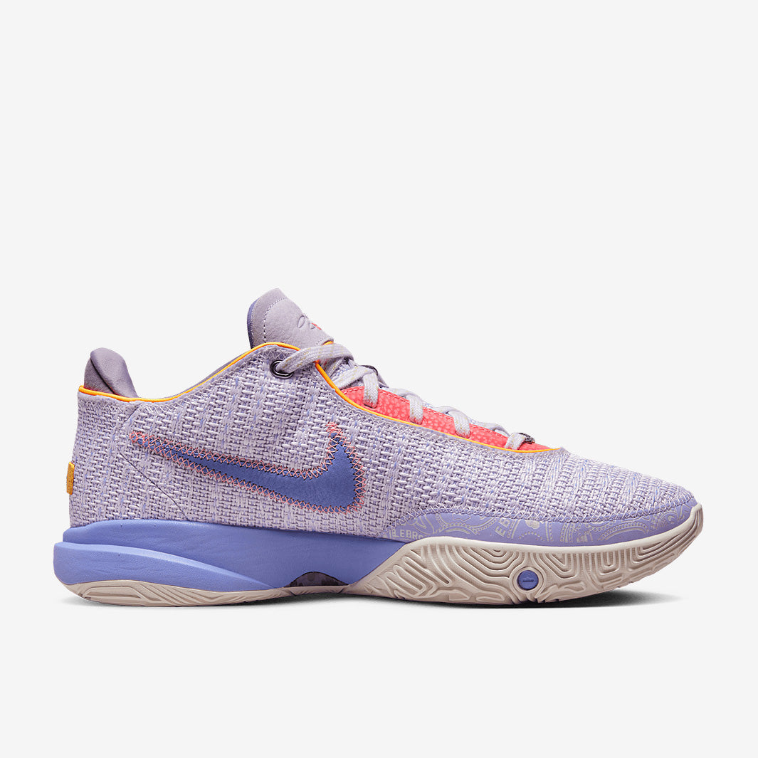 Nike LeBron 20