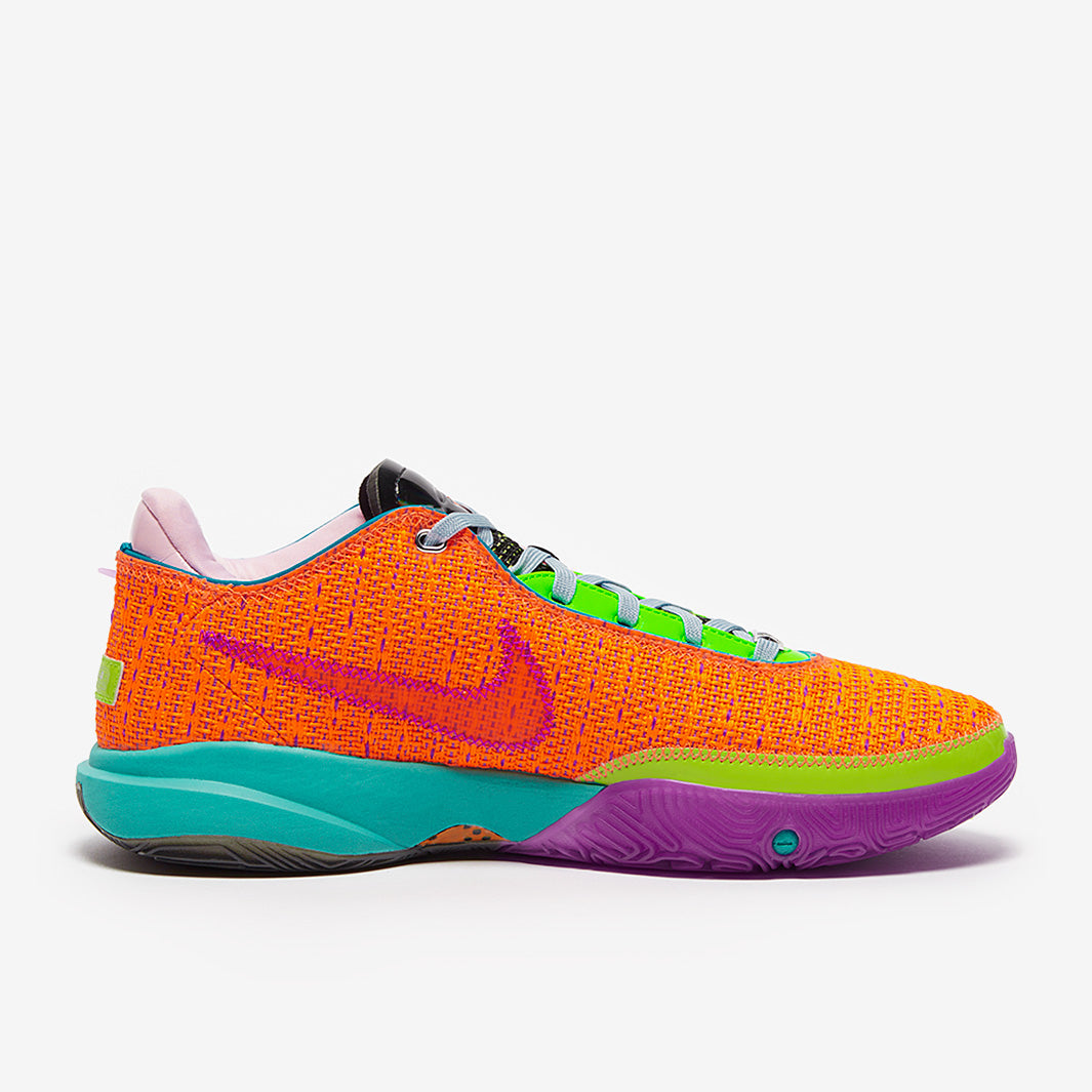 Nike LeBron 20